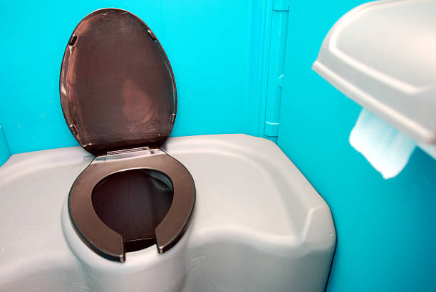 Best Portable restroom trailer rental  in Rossville, GA